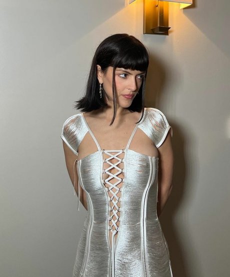 Maria Zardoya 裸モデル 写真