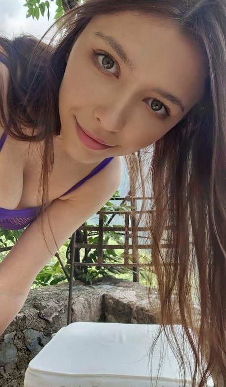 milaazul 独占ポルノスター 画像