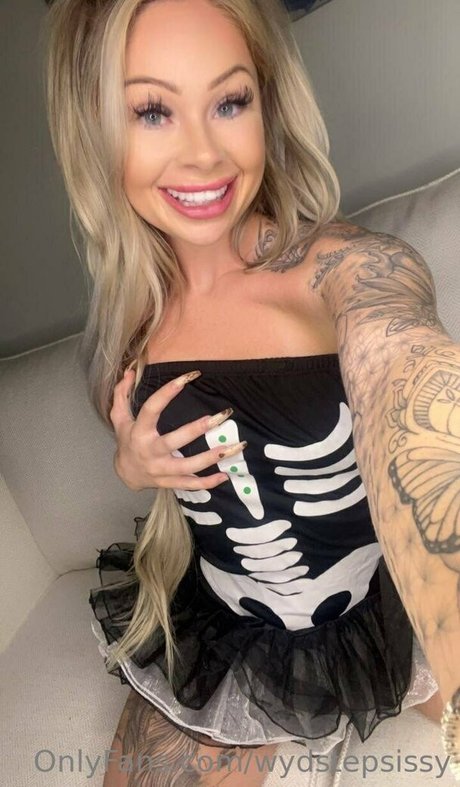 中出しプリンセスオンリーファンズ 無料 写真