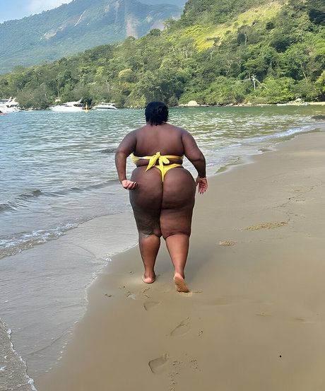 Jojo Todynho ポルノスター セックス 画像