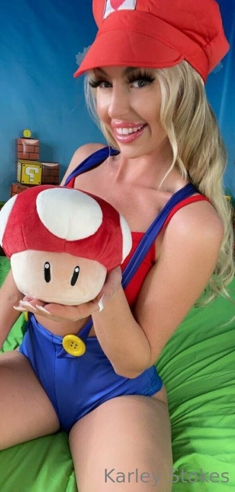 karleystokes 美しいモデル 写真