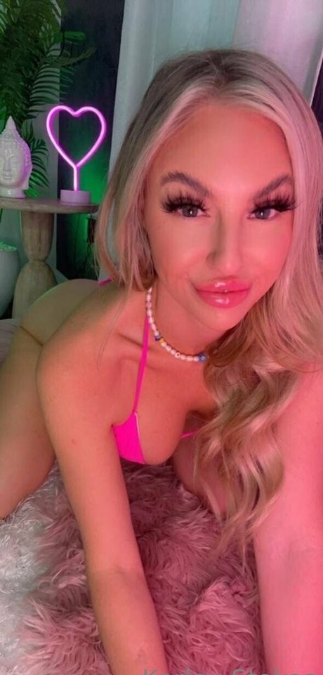 karleystokes プロフィール写真