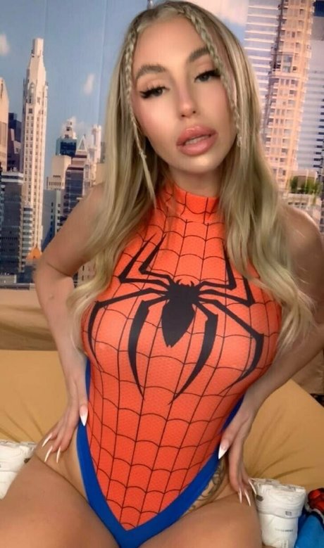 karleystokes スターセックス 画像