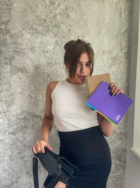 角質の女の子オンリーファンズ セクシーxxx 画像