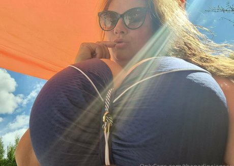 thenadinejansen ホットなモデル 画像