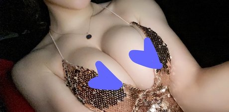 コスプレ ヘンタイ オンリーファンズ 可愛い 写真