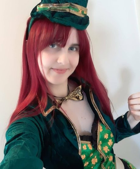 セクシーなブルネットのオンリーファンズ 無料 ギャラリー