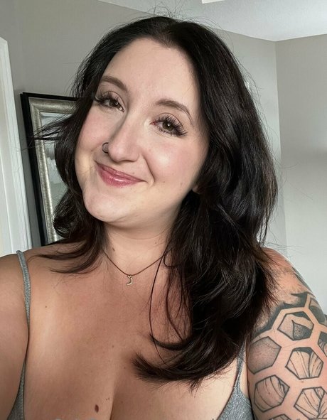 veronicavansingfree ヌードのポルノスター 画像