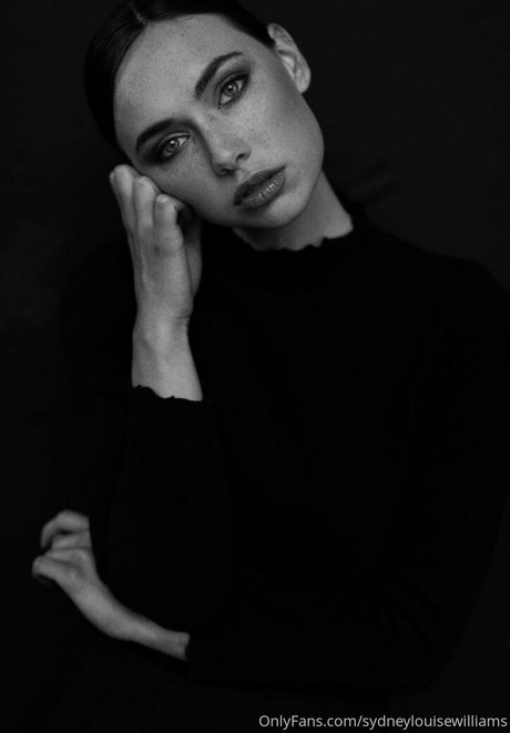 sydneylouisewilliams ポルノ女優 写真