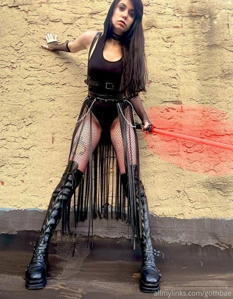 ビキニプリンセスオンリーファンズ アートポルノ 写真