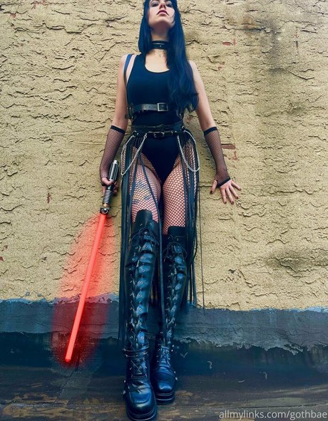 yubaba yaga 完璧なモデル 画像