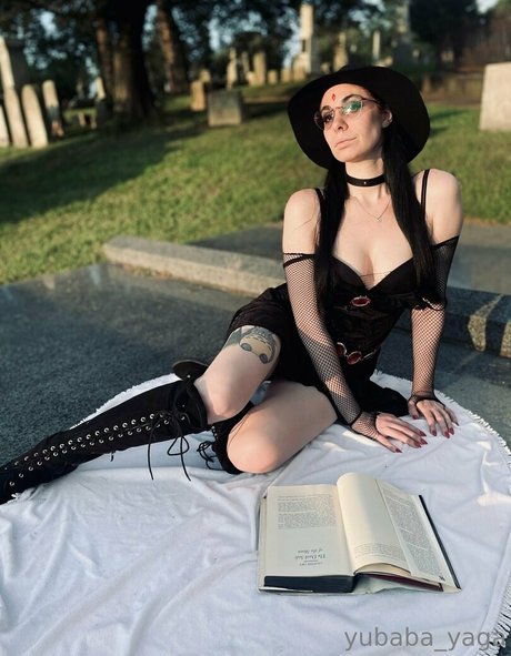 yubaba yaga 美しいスター 写真