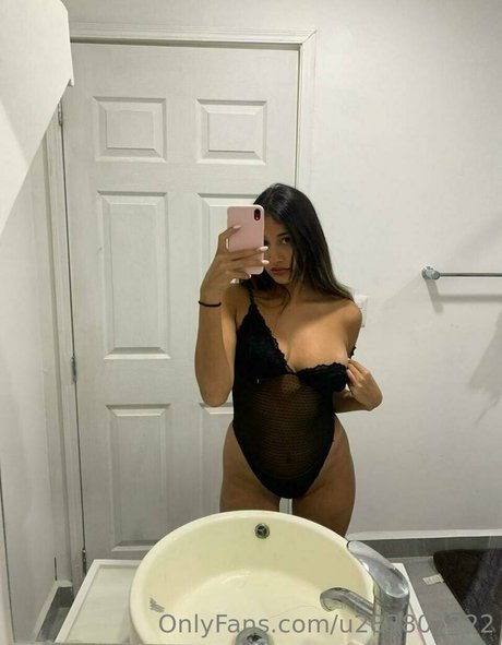 教室オンリーファン アートポルノ 写真