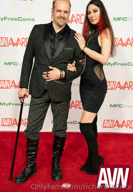 richardrallxxx ホットなモデル 画像