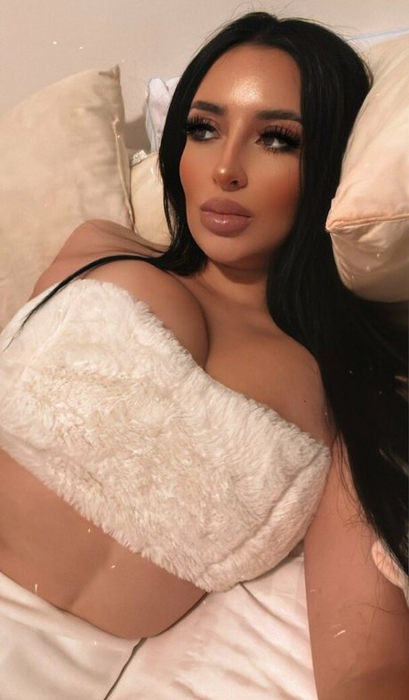 Frida Berridi ポルノスター ギャラリー