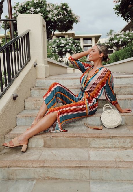 貞操帯オンリーファンズ セクシー裸 写真