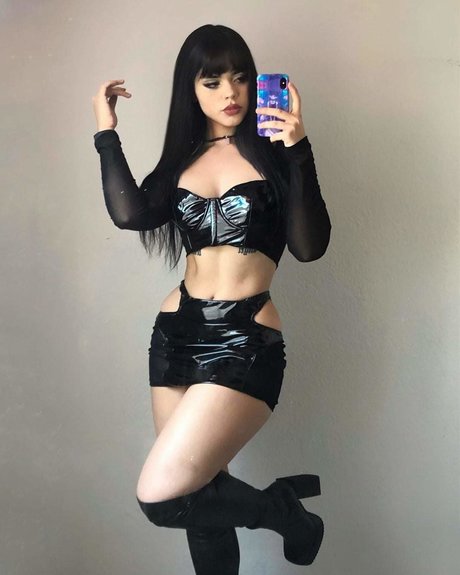 タトゥーオンリーファン トップ 写真