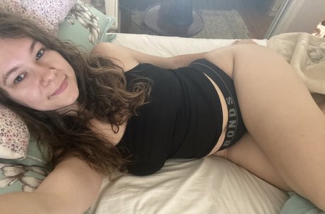 お尻オンリーファン アダルト 画像