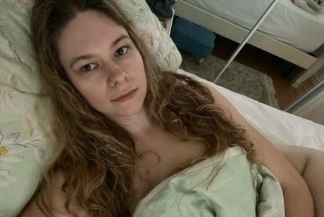 ビキニプリンセスオンリーファンズ 無料ポルノ 画像