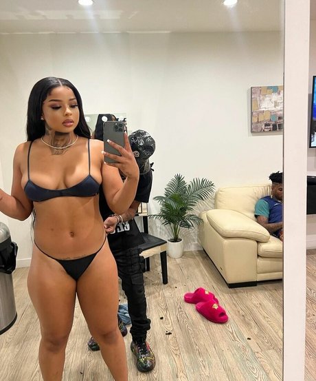 Chrisean Rock ポルノ女優 写真