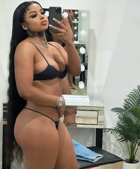 Chrisean Rock 独占モデル アーカイブ