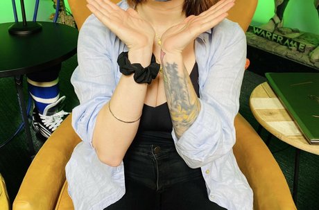 黒人女性のオンリーファンズ 素敵 ギャラリー