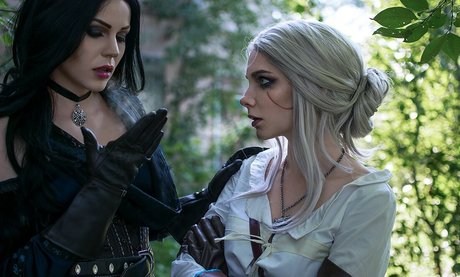 Reilin エロティックモデル 写真