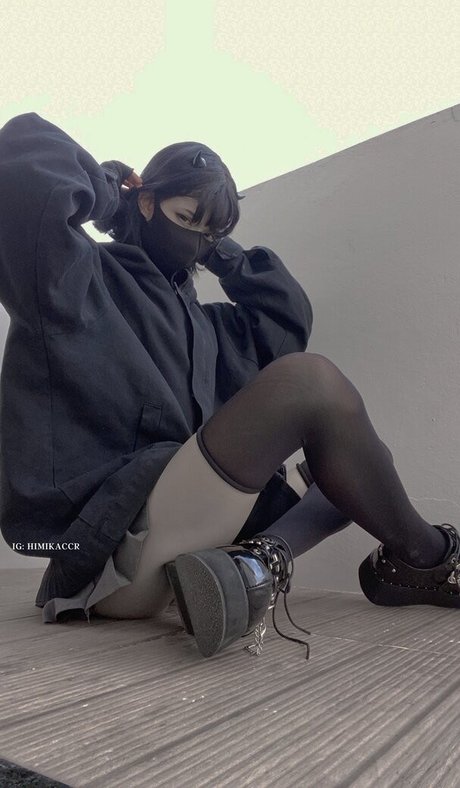 ぽっちゃりカップルオンリーファンズ セクシーヌード 画像