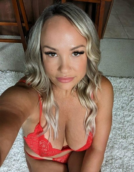 sexisuzi ホットなポルノスター 画像