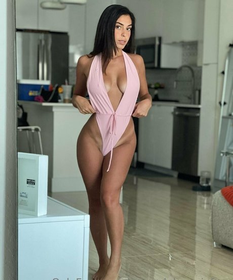 ビーチセックスオンリーファンズ セクシーxxx 写真