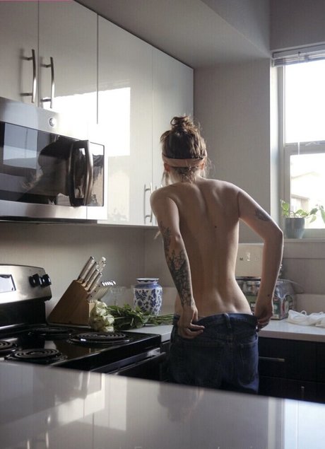 ビーチセックスオンリーファンズ ホット 画像