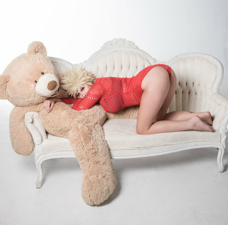 切断者オンリーファンズ えろた 画像