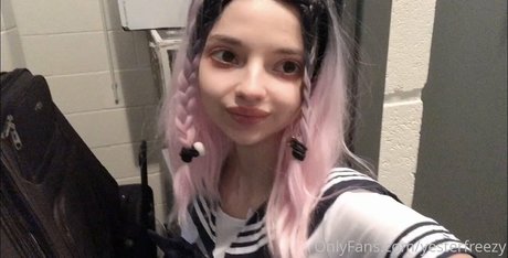 barbie free 美しいモデル 写真