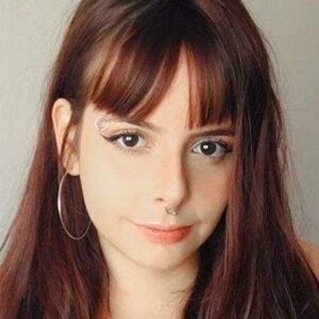 lolitaxwn 完璧なポルノスター 画像