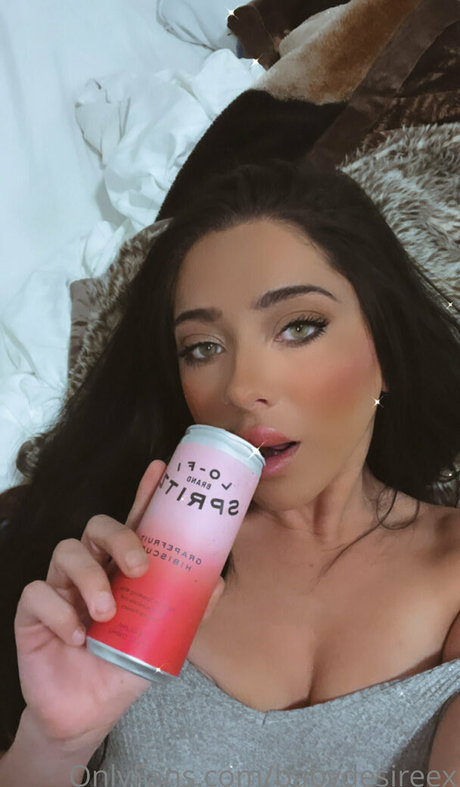 Babydesireex 写真集