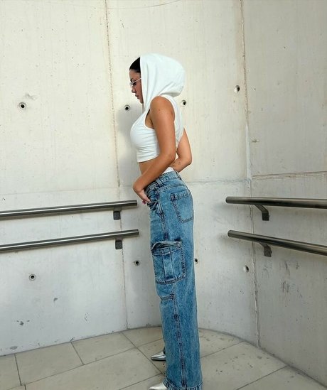 濃厚なヌードオンリーファンズ 無料エロ ギャラリー