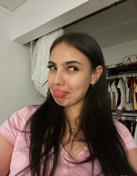 スムーズなオンリーファンズ アートヌード 写真