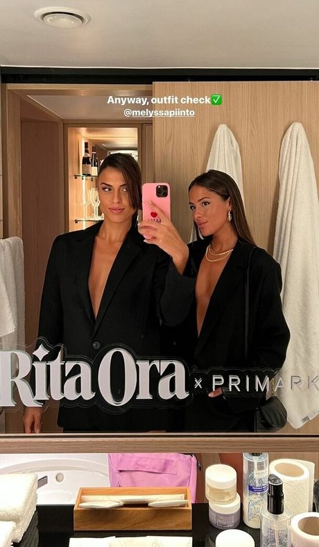 カウガール POV オンリーファンズ HD 写真