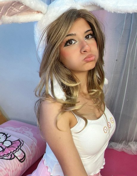 Lunaloveton アートスター ギャラリー