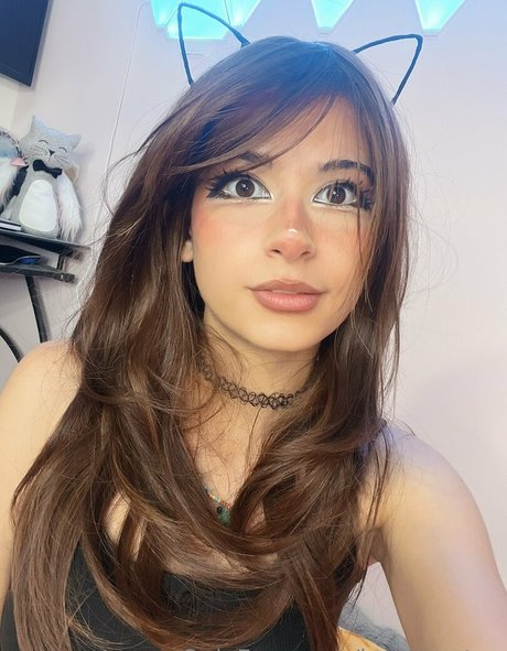 超デブおばあちゃんオンリーファンズ ホット 画像