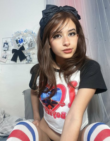 Lunaloveton ポルノスター ヌード 写真