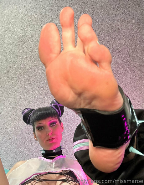 コスプレ ヘンタイ オンリーファンズ えろ 画像