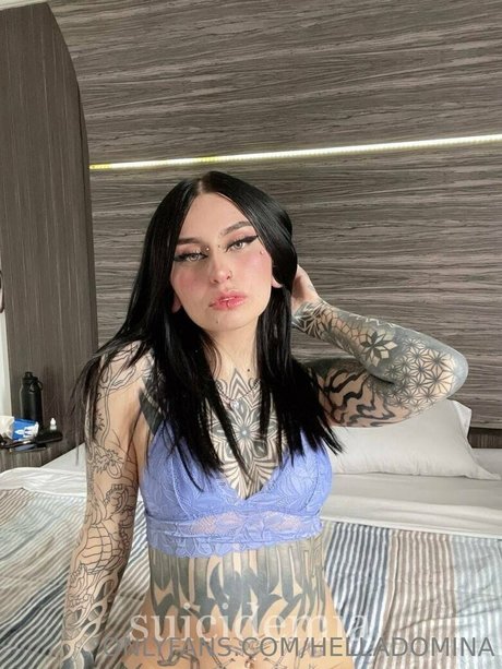 老母オンリーファン セクシーヌード ギャラリー