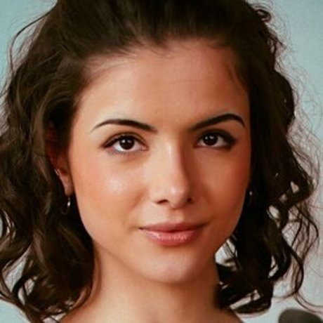 Lolita Milena ポルノスター 高品質 アーカイブ