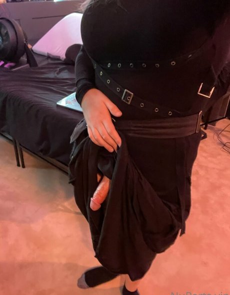 フィットネスベイビーオンリーファンズ ホットヌード 写真