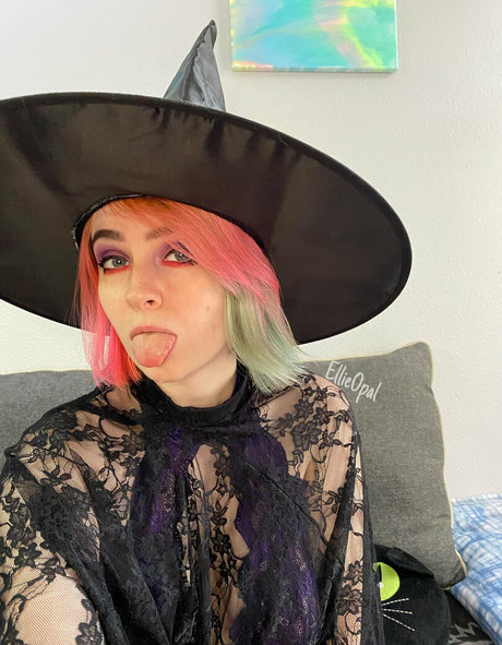 ellieopalfree かわいいポルノスター 画像