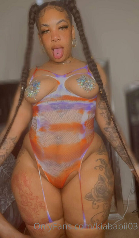 巨乳カップルオンリーファンズ 美しいxxx 写真