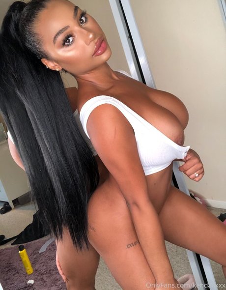 Kendallxxx 無料スター 画像