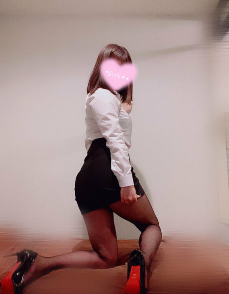 erika1507 スター ヌード 写真