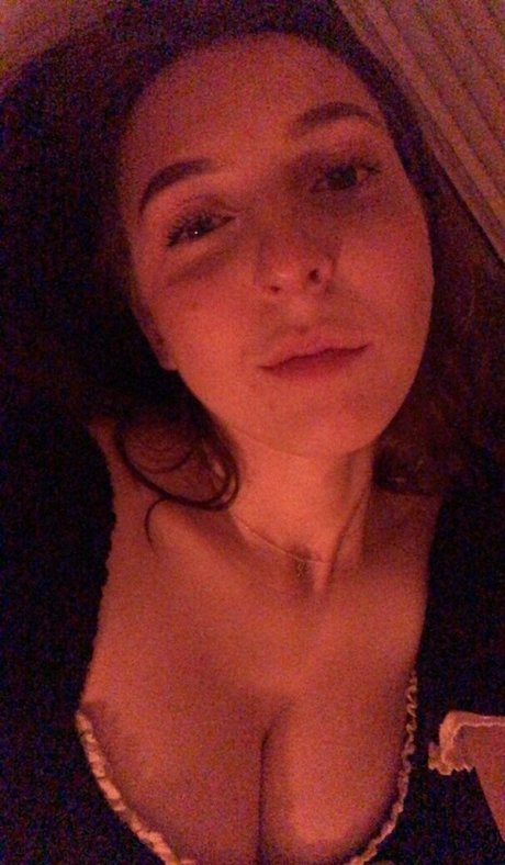 Megan Bitchell セックスモデル 写真